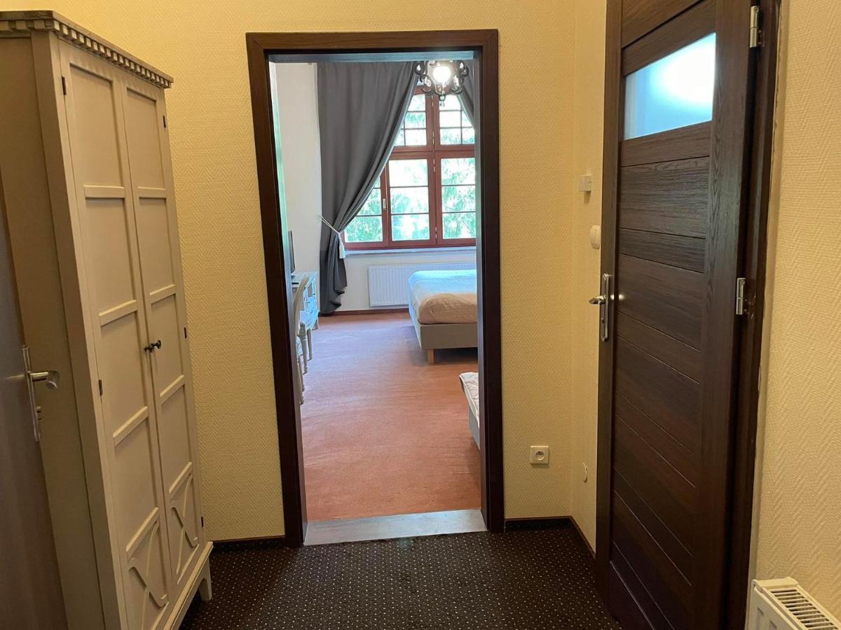 Kaiserhof كرينيتا مورسكا المظهر الخارجي الصورة