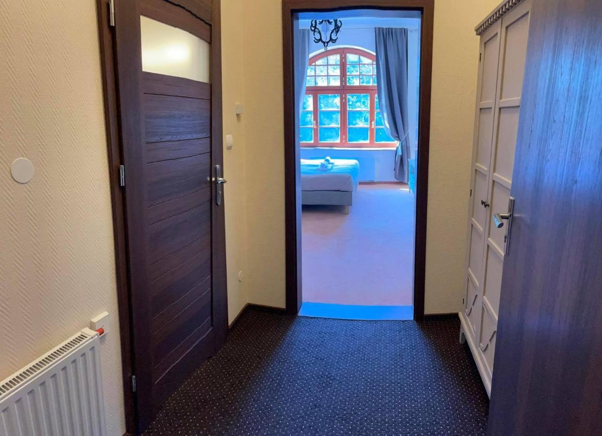 Kaiserhof كرينيتا مورسكا المظهر الخارجي الصورة