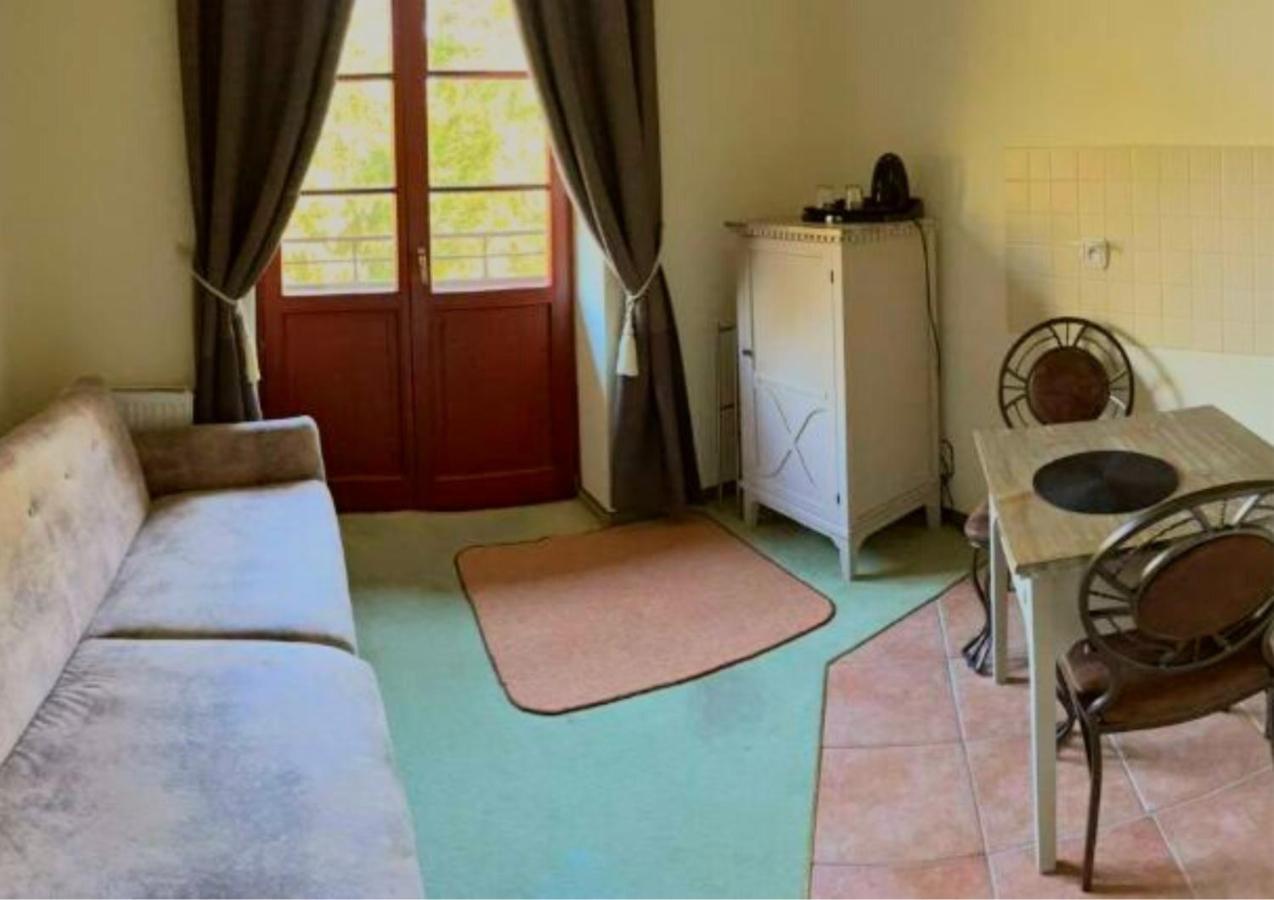 Kaiserhof كرينيتا مورسكا المظهر الخارجي الصورة