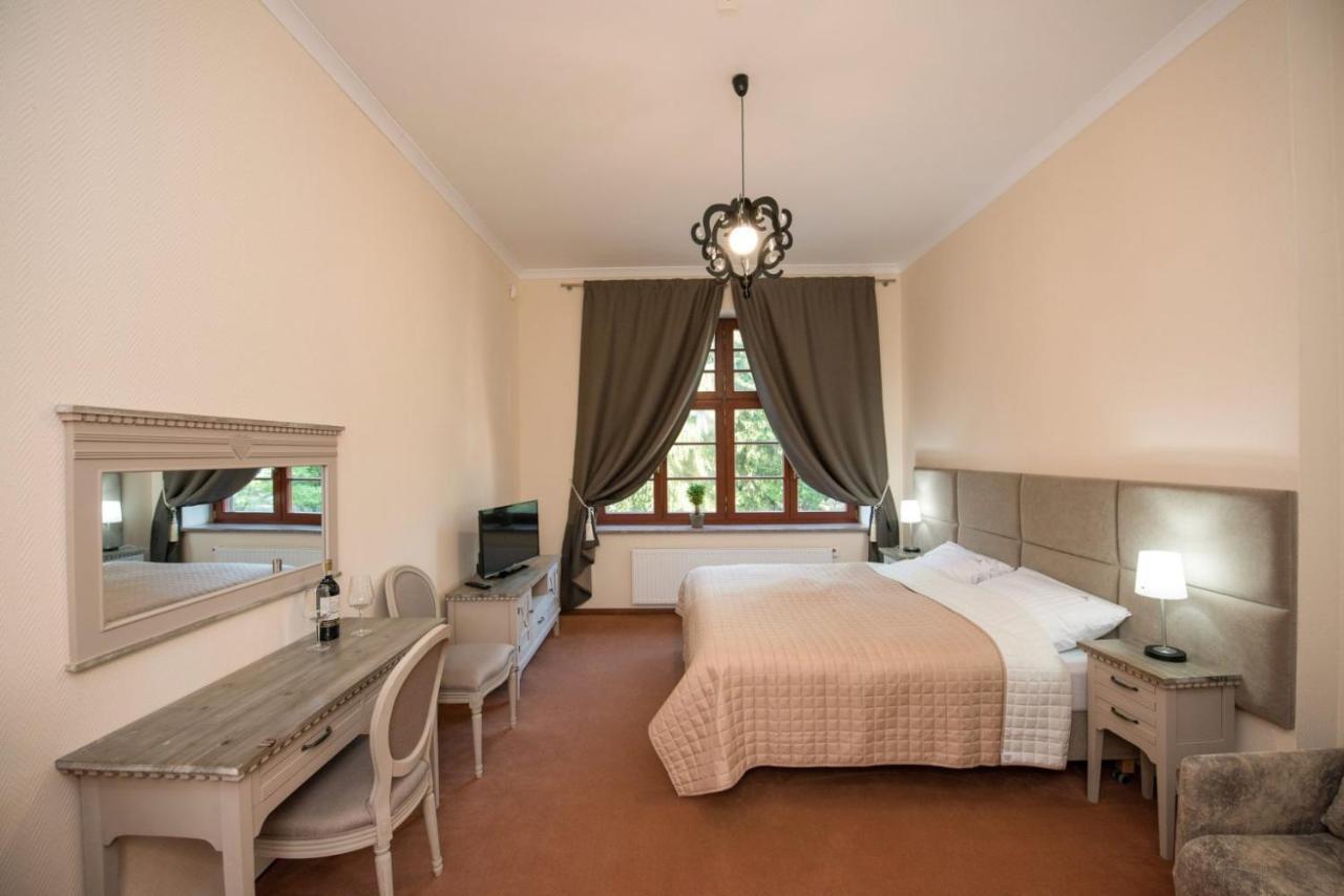 Kaiserhof كرينيتا مورسكا المظهر الخارجي الصورة
